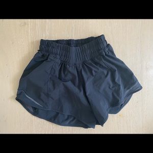 🛒 lululemon shorts